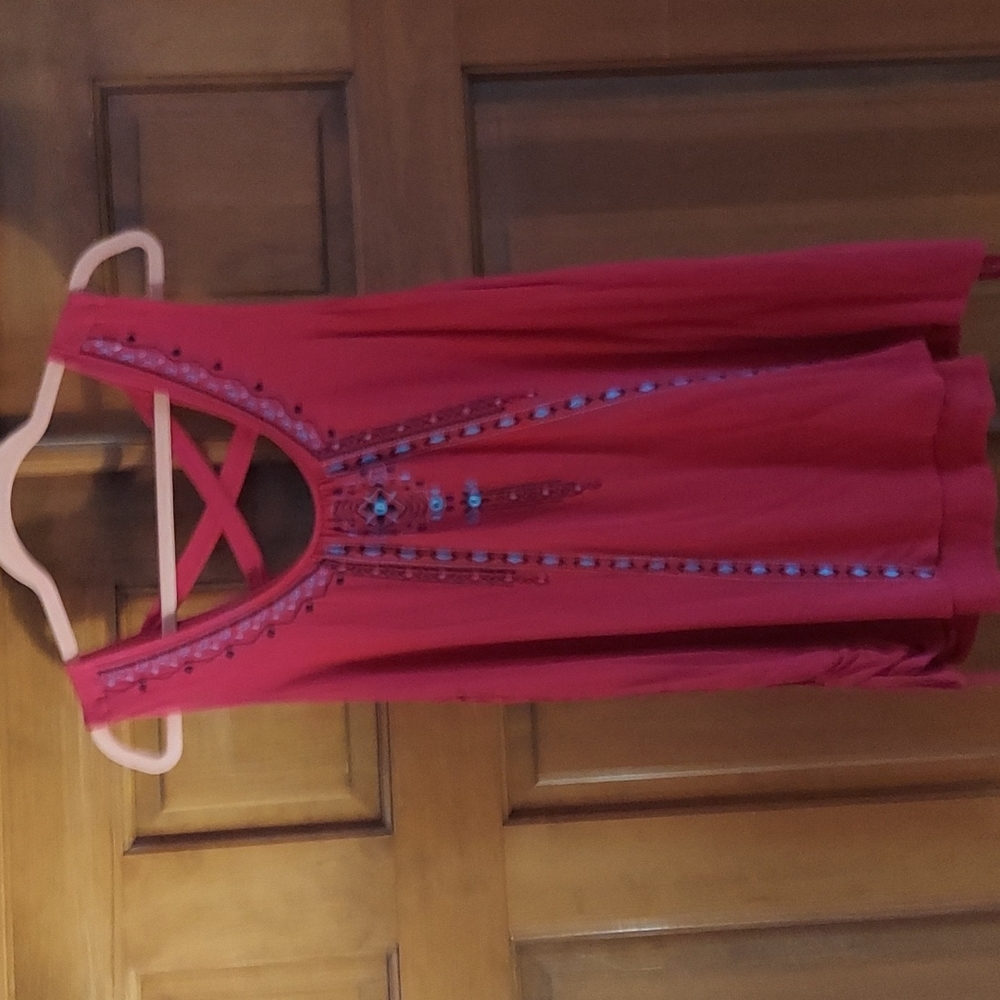 Cross back t shirt